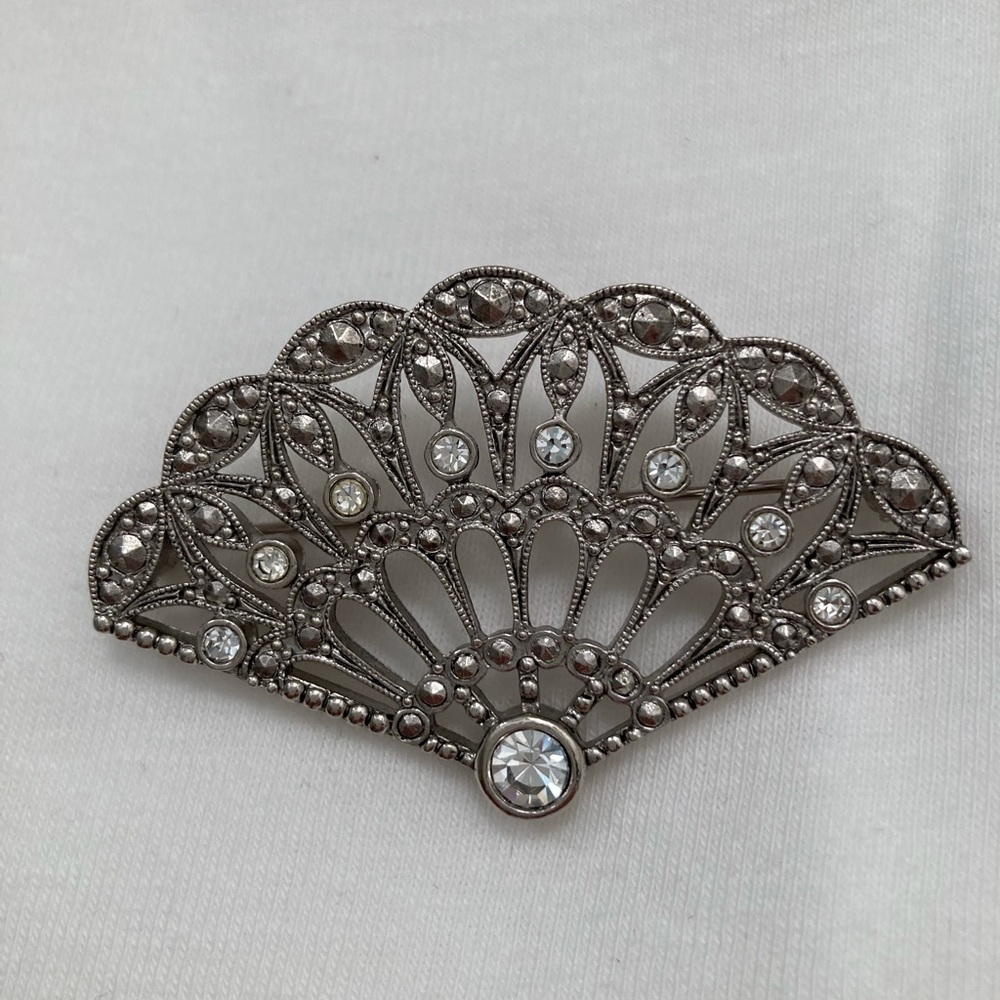 Vintage Avon Crystal Marcasite Fan Brooch